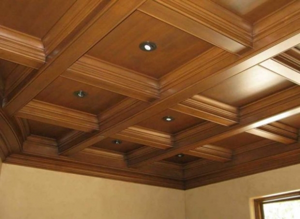 Фото - 9 советов по выбору кессонного потолка из дерева, гипсокартона, МДФ и полиуретана