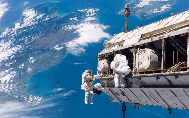 Фото - Правительство США хочет заставить NASA прекратить поддержку МКС к 2025 году