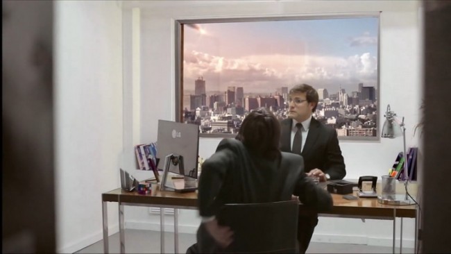 Фото - Гениальная реклама-розыгрыш телевизоров LG сверхвысокой четкости