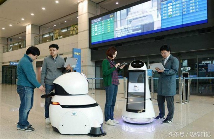 Фото - LG рассказала о трёх новых роботах-помощниках из серии CLOi»