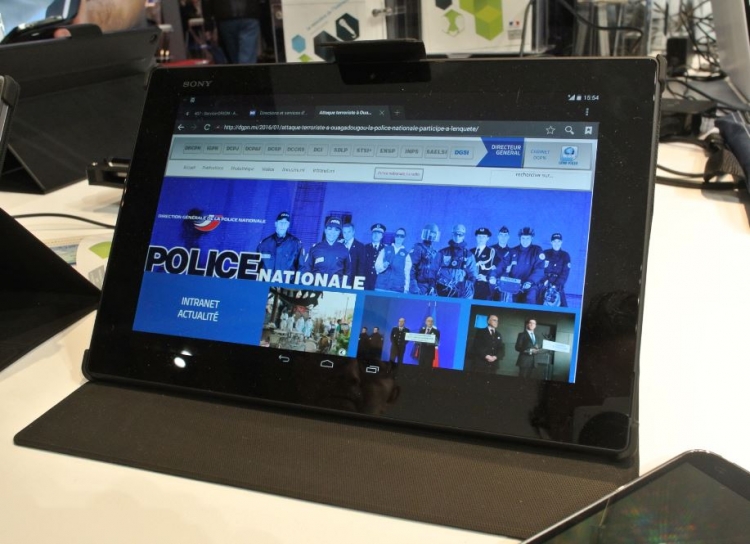 Фото - Французская полиция получит для работы планшеты и смартфоны Sony Xperia»